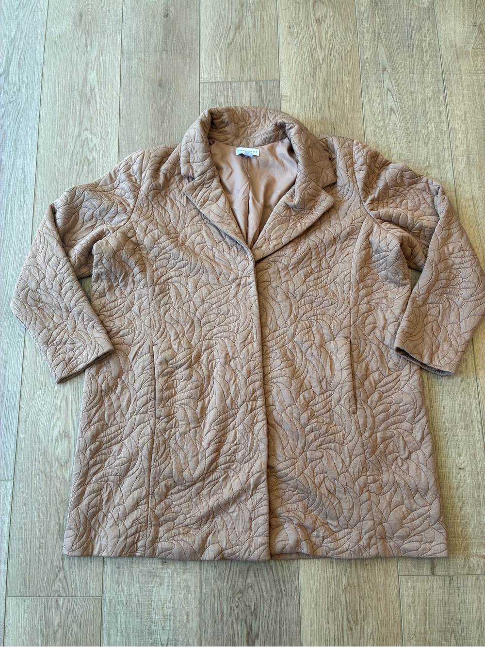 Susan Graver Quilted Fall leaves Trench Coat in soft brown XL silky soft fabric